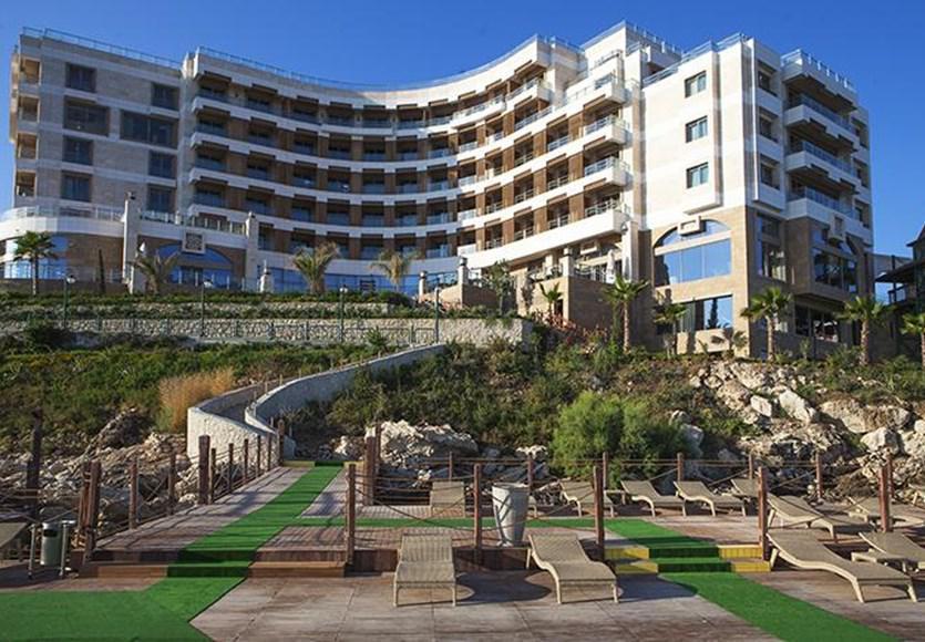 Merit Royal Hotel & Casino Karavas  外观 照片