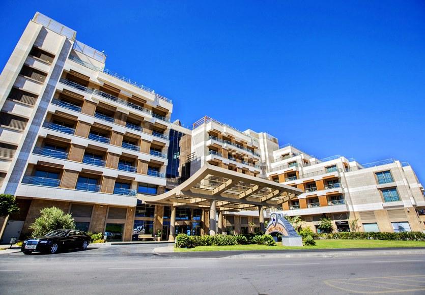 Merit Royal Hotel & Casino Karavas  外观 照片