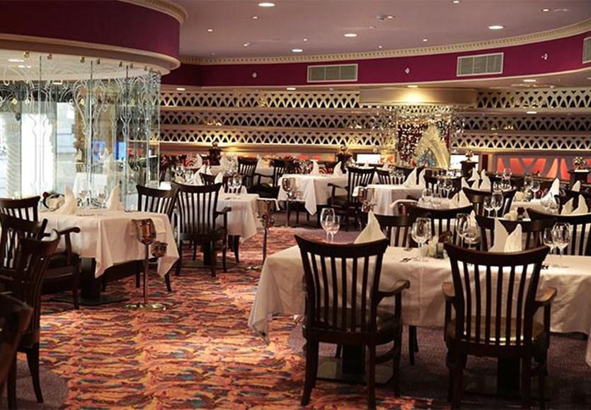 Merit Royal Hotel & Casino Karavas  外观 照片