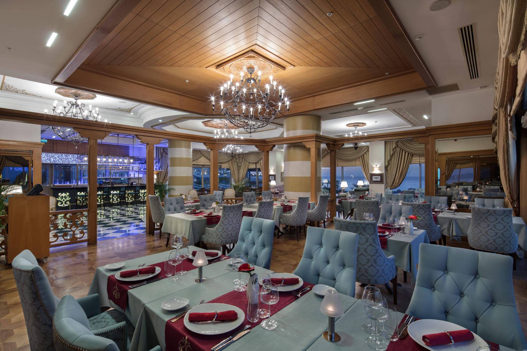 Merit Royal Hotel & Casino Karavas  外观 照片