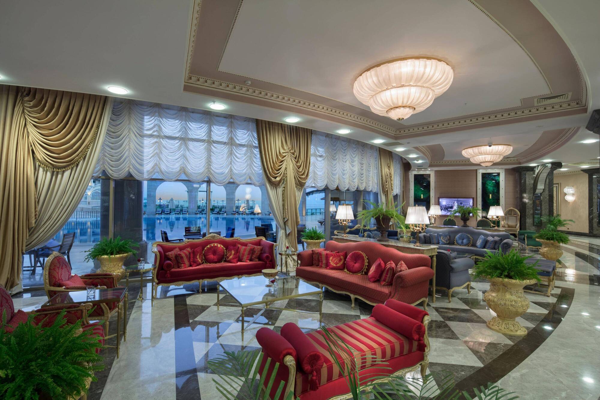Merit Royal Hotel & Casino Karavas  外观 照片